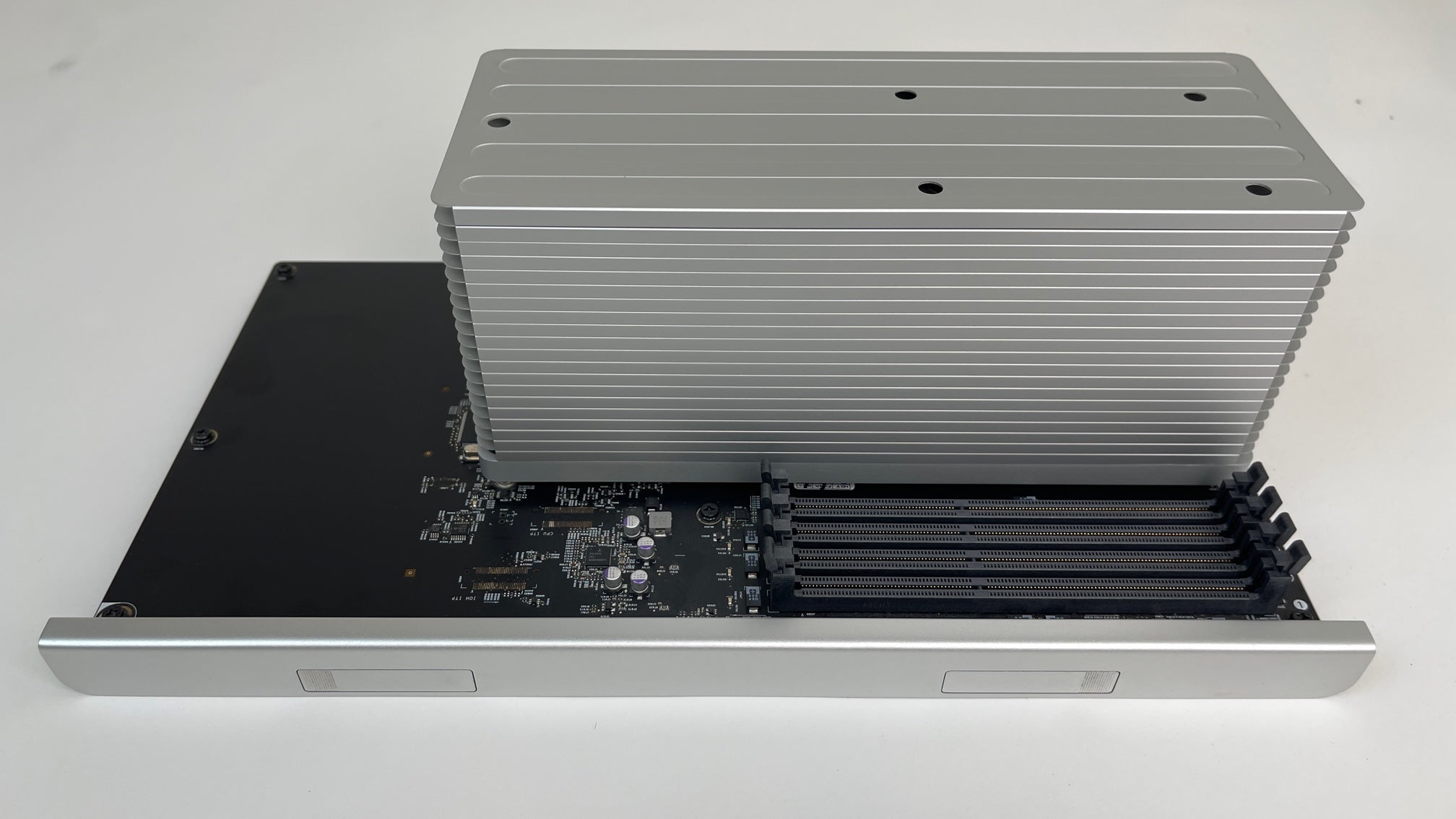 Upgrade 12 Core 3,33 Ghz processeur pour Mac Pro 4.1 @8 Core (2009 Upgrade 12 Core 3,33 Ghz processeur pour Mac Pro 4.1 @8 Core (2009