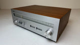Yamaha Audio Natural Sound AM FM Stereo NFB PLL MPX Tuner CT-1010.