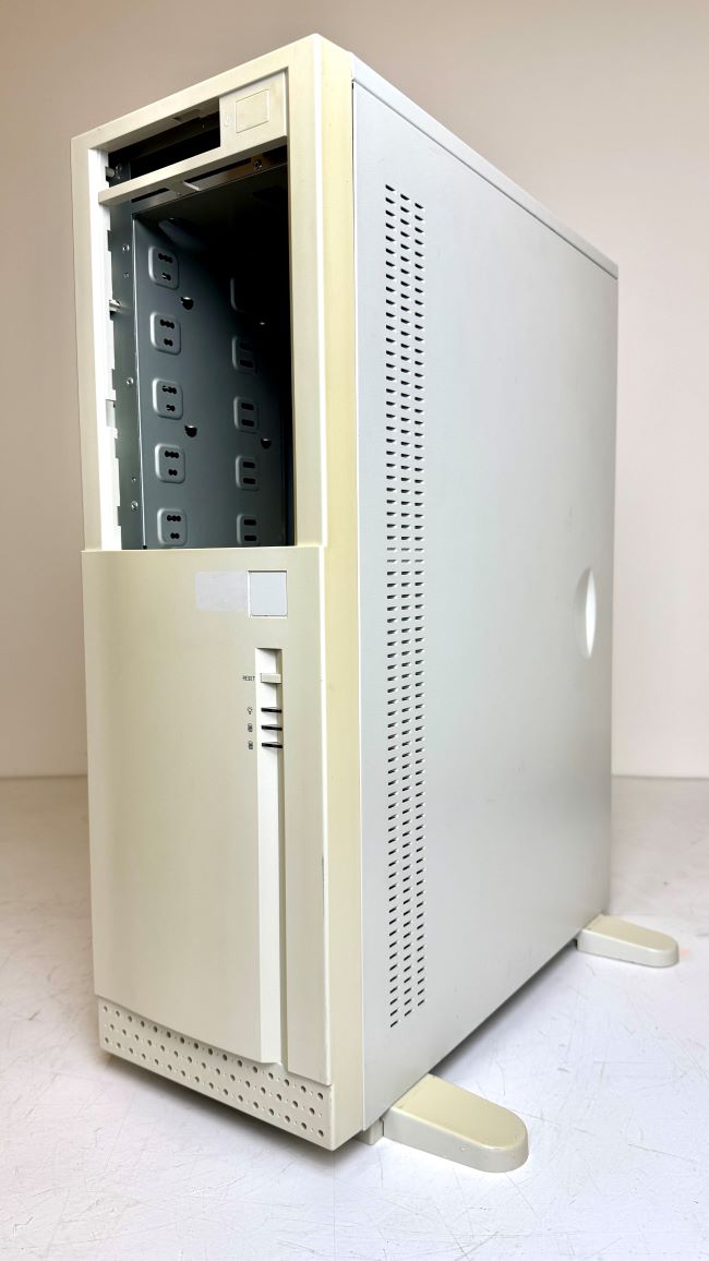 Inwin Q500N Vintage Beige ATX Full Tower Case, Stock – Mnpctech