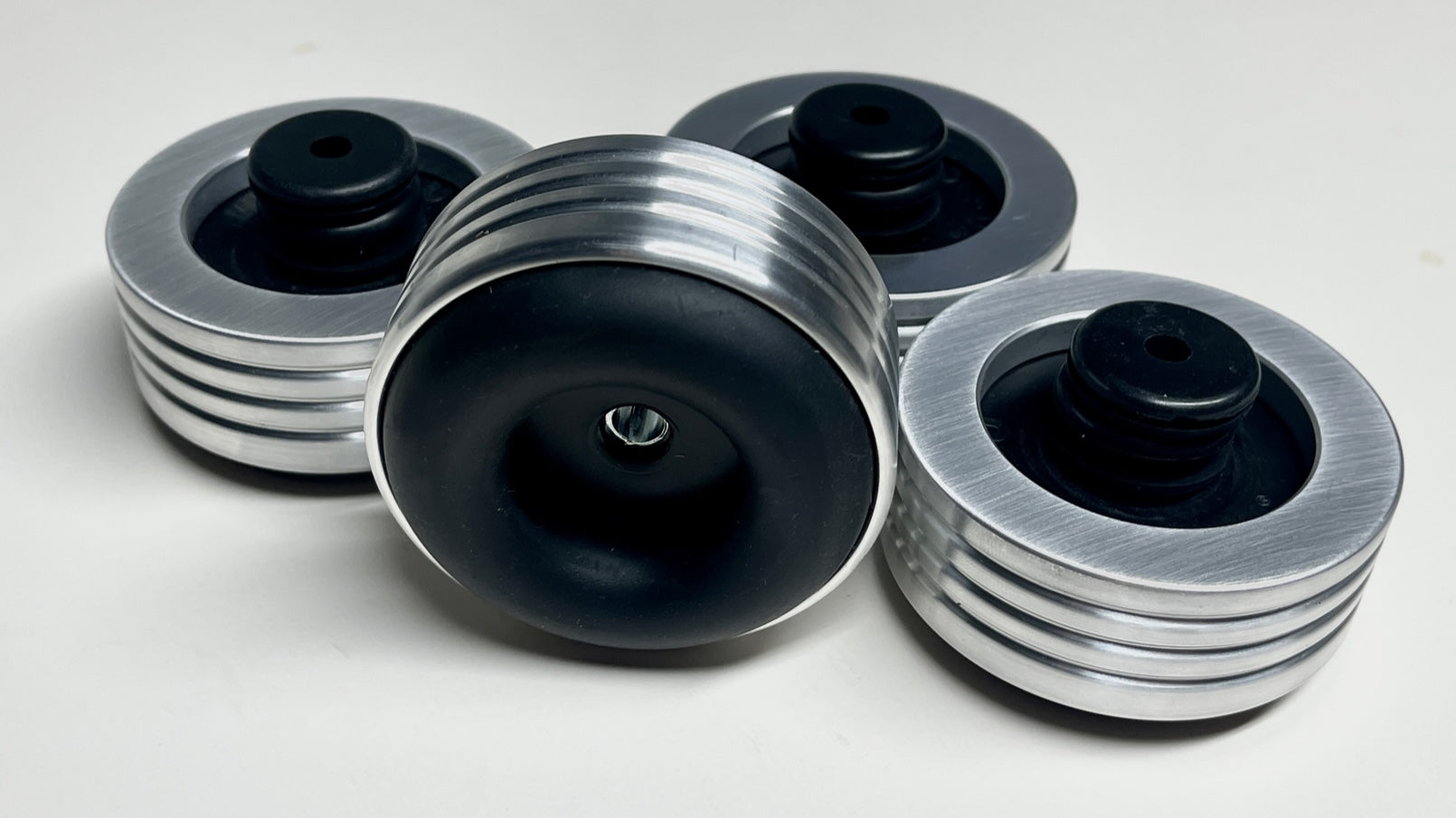 Yamaha YP–D71 Turntable Feet, Set Of Four – Mnpctech