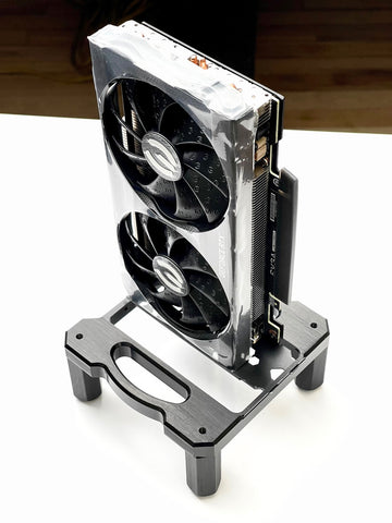 Vertical mounted gpu outlet