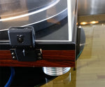 Another quick glance at the Newly made Hitachi HT 840 turntable feet. 