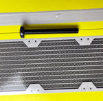 What is the screw size and length for Corsair Hydro-X Series XR5 Radiators?