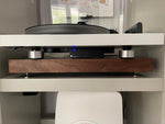 how to stop hum noise Pro-Ject Audio Debut Carbon Turntable Isolation Feet 