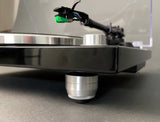 Replace and upgrade monolith turntable with new cartridge and needle with feet.